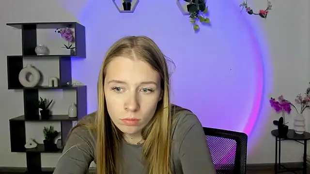 AnnNorriss online show from 03/12/25, 07:06