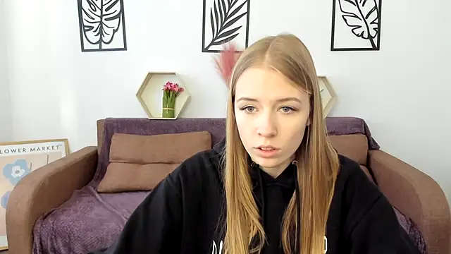 AnnNorriss online show from 03/19/25, 10:44