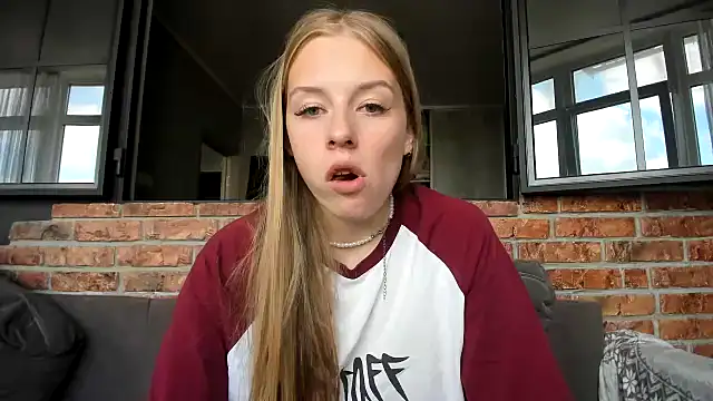 AnnNorriss online show from 09/20/25, 09:10