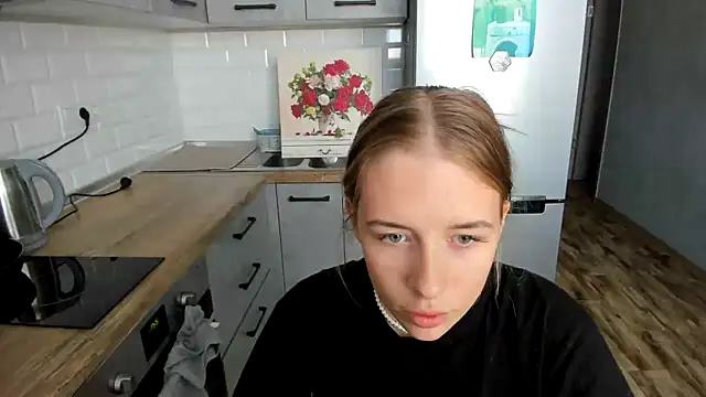 AnnNorriss online show from 10/20/25, 10:38