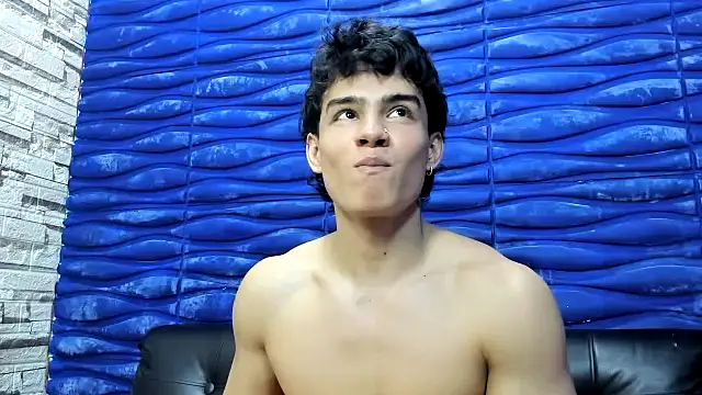 Snapshot of seigfried0 chatting on 02/10/26, 01:10 seigfried0 online show from 02/10/26, 01:10