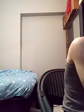 Snapshot of raskolnikovw chatting on 02/07/26, 05:05 raskolnikovw online show from 02/07/26, 05:05