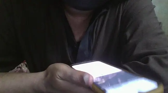 Snapshot of samdavid162 chatting on 02/21/25, 05:31 samdavid162 online show from 02/21/25, 05:31
