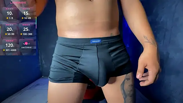 jeffvalemtino online show from 10/21/25, 11:27