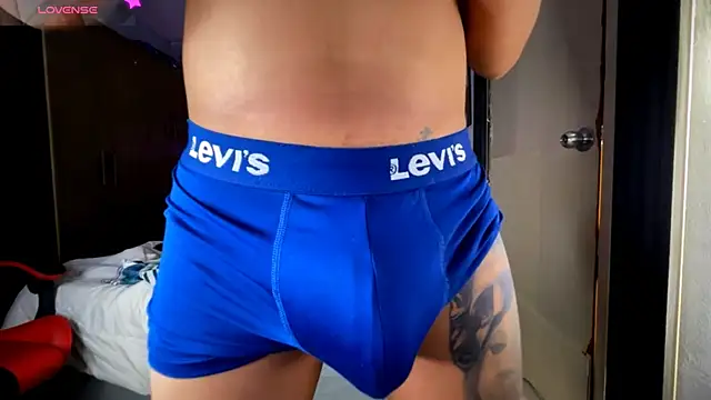 jeffvalemtino online show from 07/06/26, 11:18