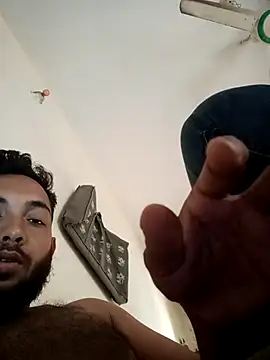 Snapshot of Rafi_boy chatting on 03/29/26, 10:26 Rafi boy online show from 03/29/26, 10:26