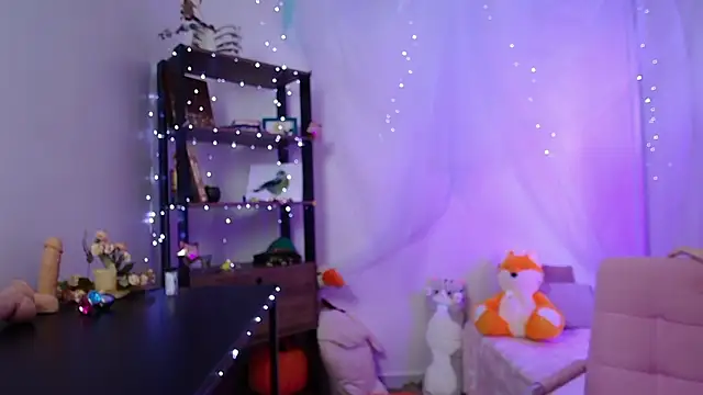 Elise Nyx online show from 03/28/26, 07:57