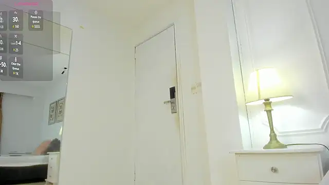 Snapshot of Vico_lorens chatting on 03/05/25, 06:44 Vico lorens online show from 03/05/25, 06:44