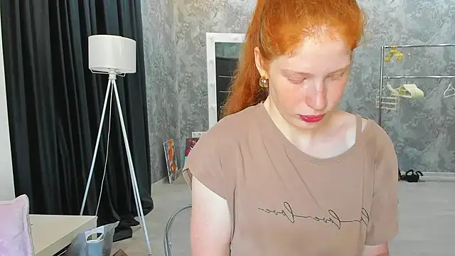 Snapshot of Sandra_Wi1son chatting on 06/16/26, 01:41 Sandra Wi1son online show from 06/16/26, 01:41