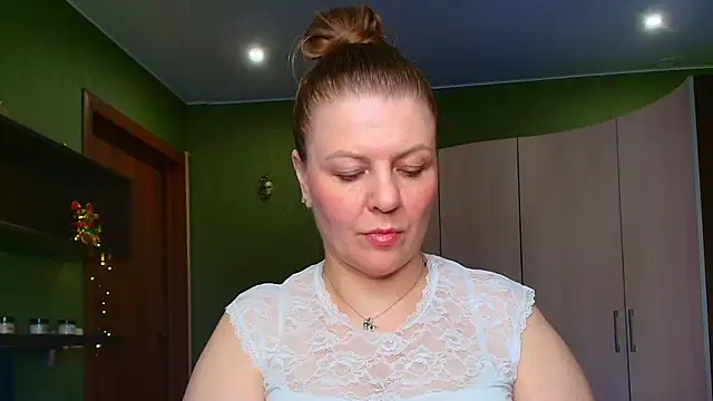 VeronikawGold online show from 05/24/26, 03:28