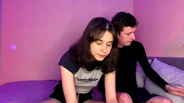 baby lesi online show from 10/19/25, 04:07