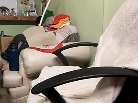 Snapshot of calme_odl1 chatting on 01/19/25, 02:15 calme odl1 online show from 01/19/25, 02:15