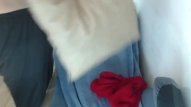 Snapshot of Sexyqueen_mature_ chatting on 10/25/25, 10:04 Sexyqueen mature online show from 10/25/25, 10:04