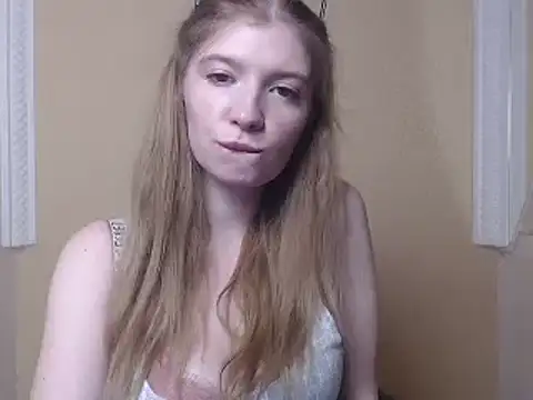 Snapshot of faiirylight chatting on 03/10/25, 02:59 faiirylight online show from 03/10/25, 02:59