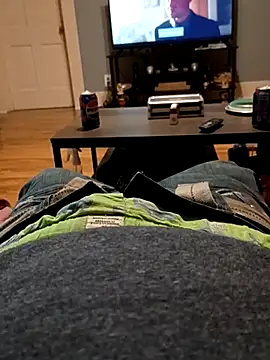 Snapshot of taterae chatting on 02/17/26, 10:23 taterae online show from 02/17/26, 10:23