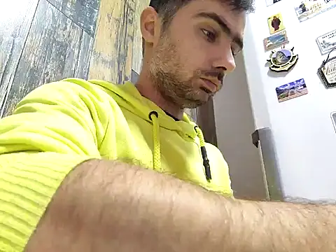 andreiiiii2025 online show from 02/21/25, 10:39