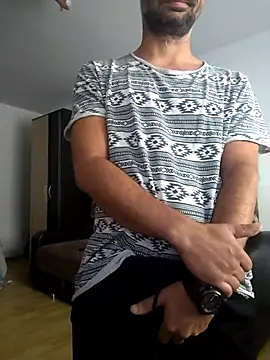 andreiiiii2025 online show from 09/30/25, 06:07