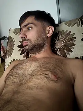 andreiiiii2025 online show from 10/17/25, 09:45