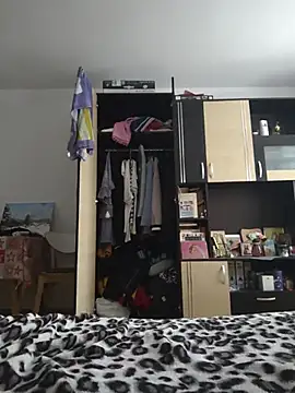andreiiiii2025 online show from 06/25/26, 09:47