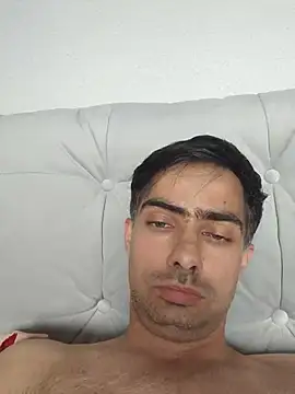 andreiiiii2025 online show from 06/26/26, 01:15