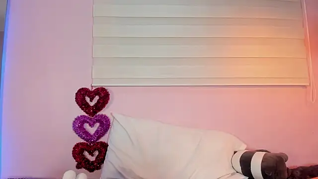 emily sweett24 online show from 03/07/25, 06:54