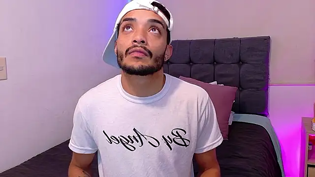 eross chipre  online show from 02/26/26, 02:21