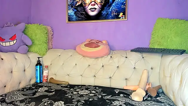 Snapshot of amydelahozgomez chatting on 10/14/25, 12:44 amydelahozgomez online show from 10/14/25, 12:44