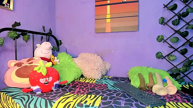 Snapshot of amydelahozgomez chatting on 10/27/25, 02:04 amydelahozgomez online show from 10/27/25, 02:04