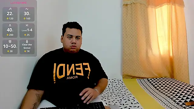 MICHAEL AND SHARON online show from 02/03/26, 08:36