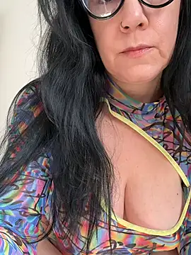 Snapshot of LadydeSade chatting on 03/23/26, 11:58 LadydeSade online show from 03/23/26, 11:58