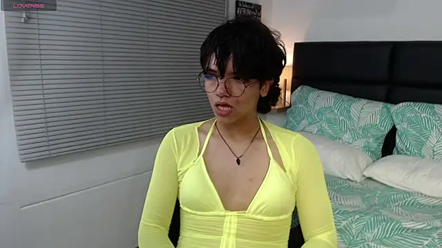 Snapshot of cheryl_bohareal chatting on 02/28/25, 07:14 cheryl bohareal online show from 02/28/25, 07:14