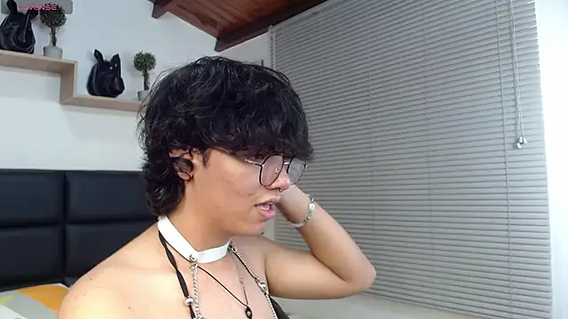 Snapshot of cheryl_bohareal chatting on 03/06/25, 06:16 cheryl bohareal online show from 03/06/25, 06:16