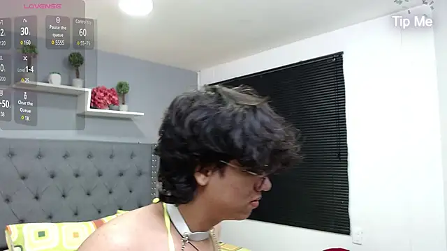 Snapshot of cheryl_bohareal chatting on 03/08/25, 01:03 cheryl bohareal online show from 03/08/25, 01:03