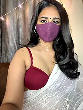 Snapshot of Dishasarmaa05 chatting on 09/19/25, 04:40 Dishasarmaa05 online show from 09/19/25, 04:40