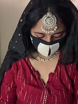 Snapshot of Dishasarmaa05 chatting on 03/10/26, 04:23 Dishasarmaa05 online show from 03/10/26, 04:23