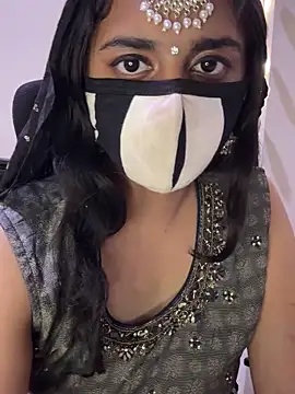 Snapshot of Dishasarmaa05 chatting on 03/19/26, 04:33 Dishasarmaa05 online show from 03/19/26, 04:33