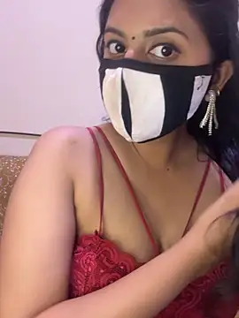 Snapshot of Dishasarmaa05 chatting on 04/11/26, 03:05 Dishasarmaa05 online show from 04/11/26, 03:05