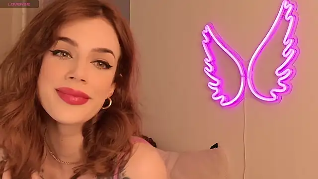 FrancescaFerra online show from 12/16/25, 06:13