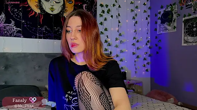 Dita Redrum online show from 09/27/25, 07:46