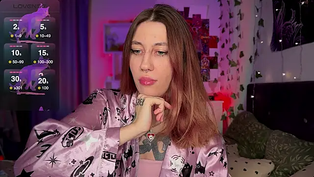 Dita Redrum online show from 11/25/25, 02:22