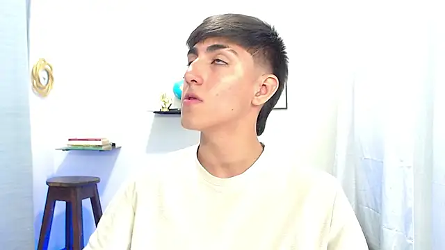 Snapshot of babymaik chatting on 02/20/25, 08:25 babymaik online show from 02/20/25, 08:25