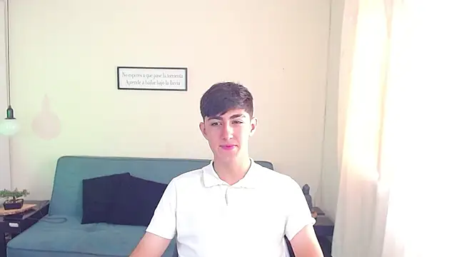 Snapshot of babymaik chatting on 02/25/25, 01:39 babymaik online show from 02/25/25, 01:39