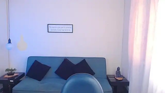 Snapshot of babymaik chatting on 03/04/25, 01:38 babymaik online show from 03/04/25, 01:38