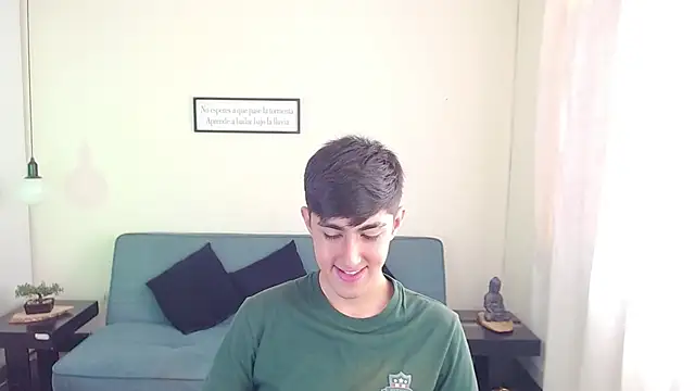 Snapshot of babymaik chatting on 03/05/25, 01:17 babymaik online show from 03/05/25, 01:17