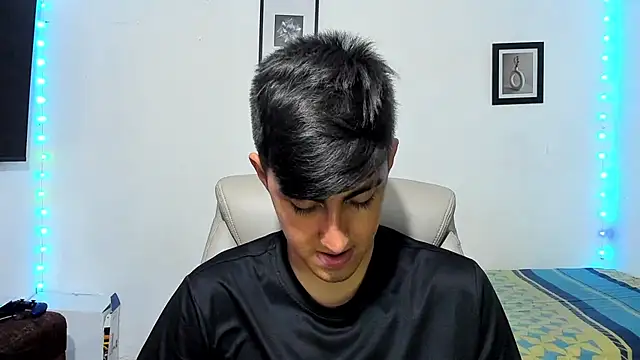 Snapshot of babymaik chatting on 10/26/25, 05:35 babymaik online show from 10/26/25, 05:35