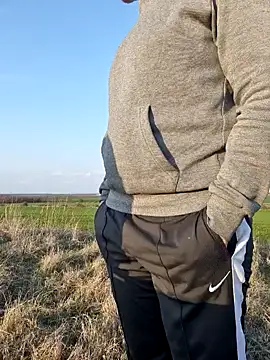 Snapshot of JBM007 chatting on 03/12/26, 03:51 JBM007 online show from 03/12/26, 03:51