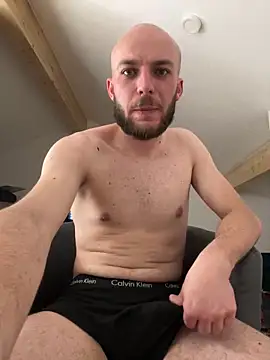 Mab380 online show from 03/10/25, 05:50