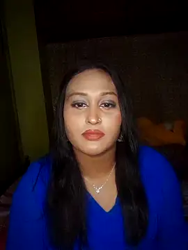 Snapshot of hotlovr chatting on 02/19/25, 08:31 hotlovr online show from 02/19/25, 08:31