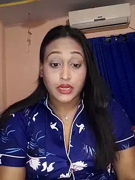 Snapshot of hotlovr chatting on 03/08/25, 07:31 hotlovr online show from 03/08/25, 07:31