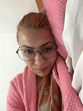 KittieHallo online show from 02/22/25, 04:51